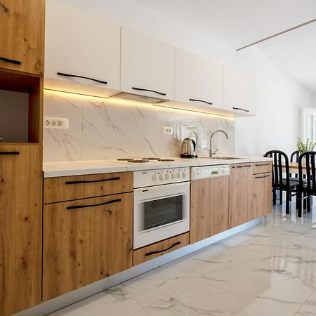 Apartmani Judik Neum Buitenkant foto